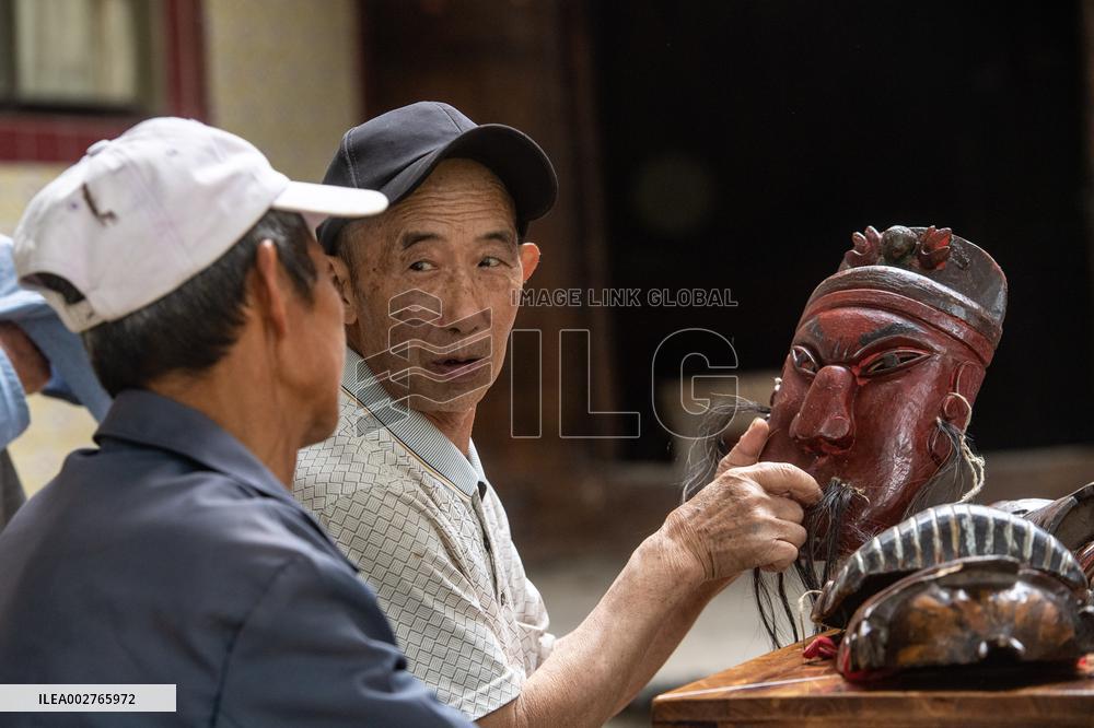 ChineseToday | Art rooted in paddy fields: Yangxi Opera artists in SW China's Chongqing