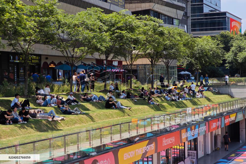 Daily Life in Shanghai