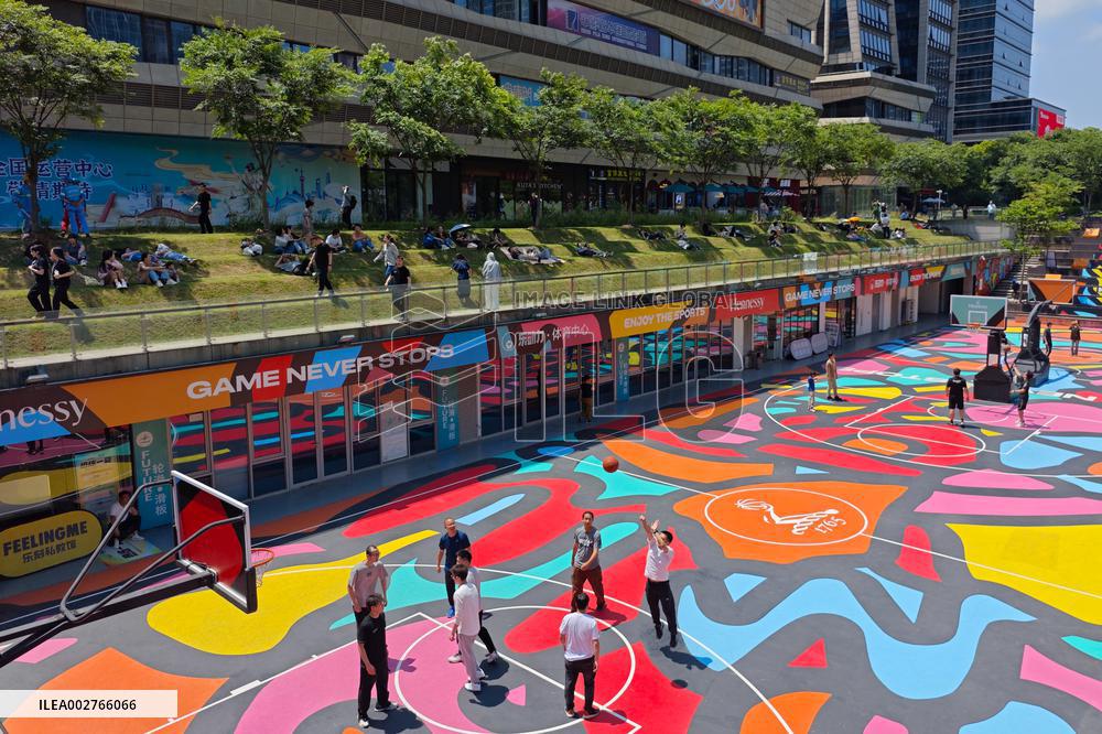 Daily Life in Shanghai