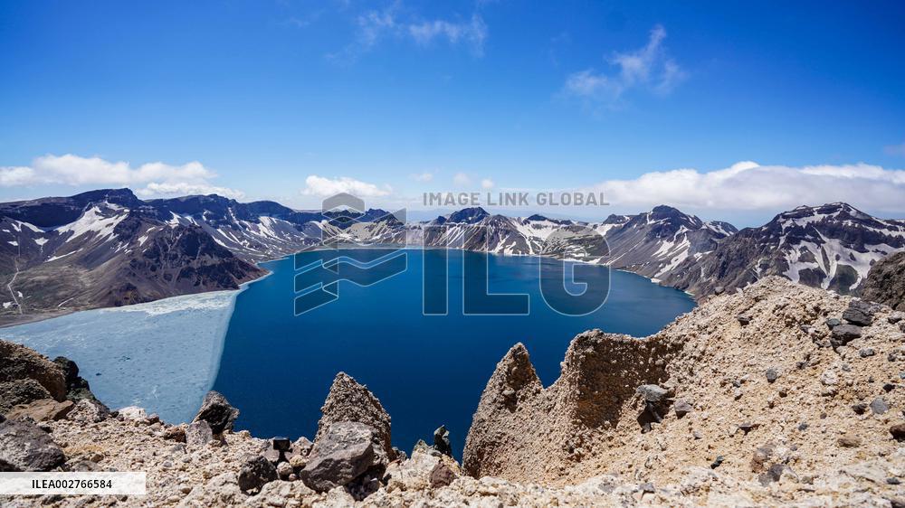 CHINA-JILIN-CHANGBAI MOUNTAIN-TIANCHI LAKE (CN)