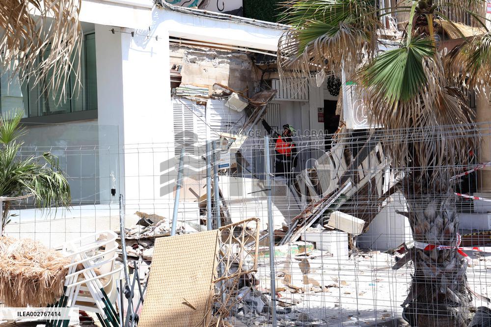 Restaurant Collapses Killing Four - Mallorca