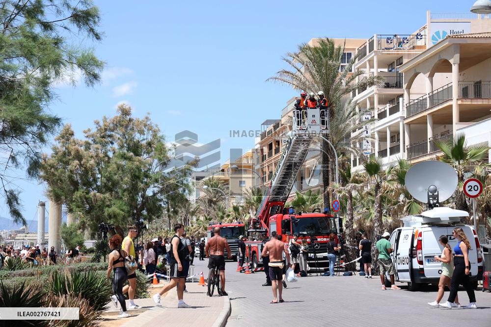 Restaurant Collapses Killing Four - Mallorca