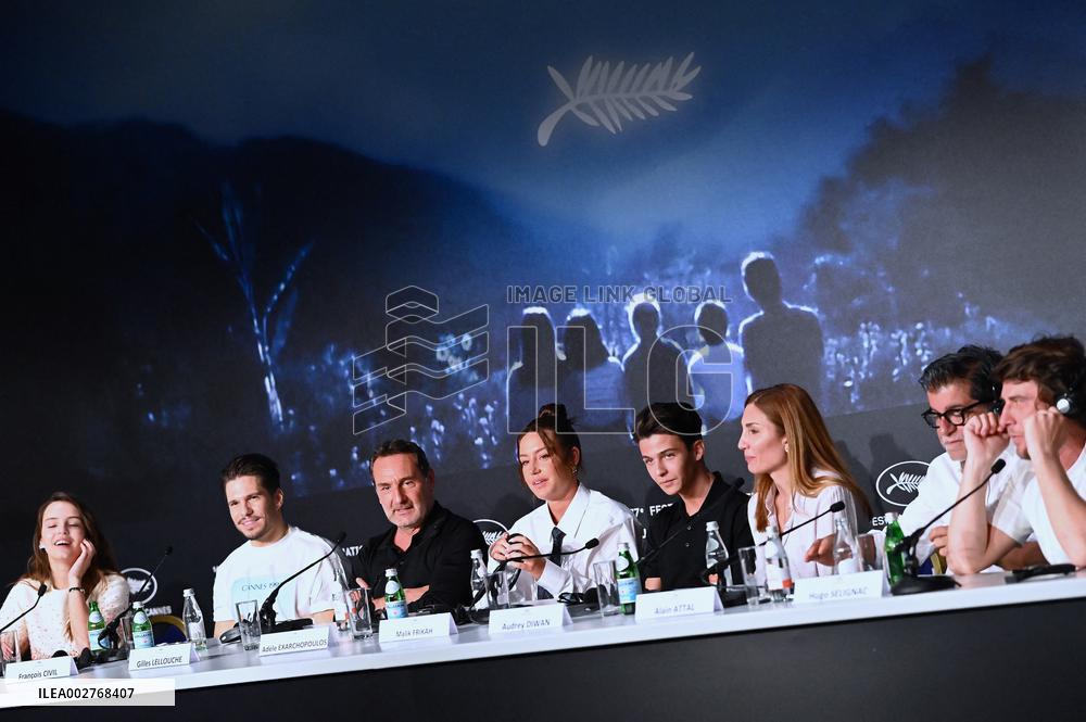 Cannes - L'Amour Ouf (Beating Hearts) Photocall
