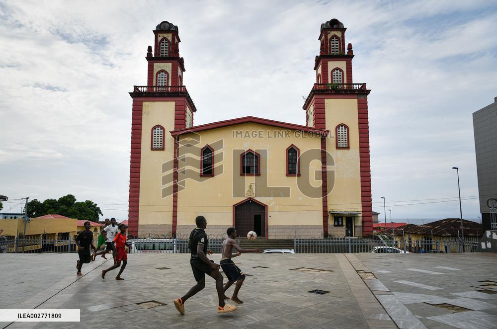 EQUATORIAL GUINEA-MALABO-CITY VIEW