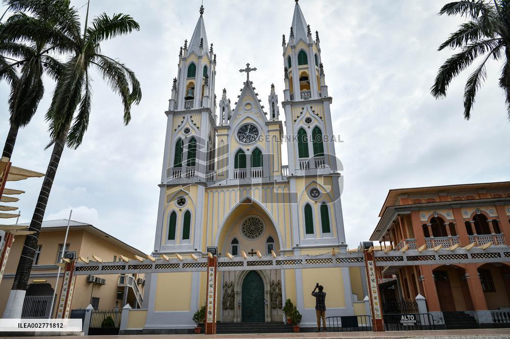 EQUATORIAL GUINEA-MALABO-CITY VIEW