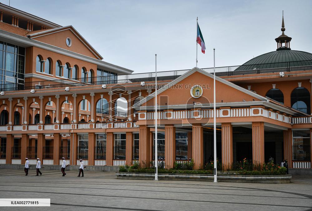 EQUATORIAL GUINEA-MALABO-CITY VIEW