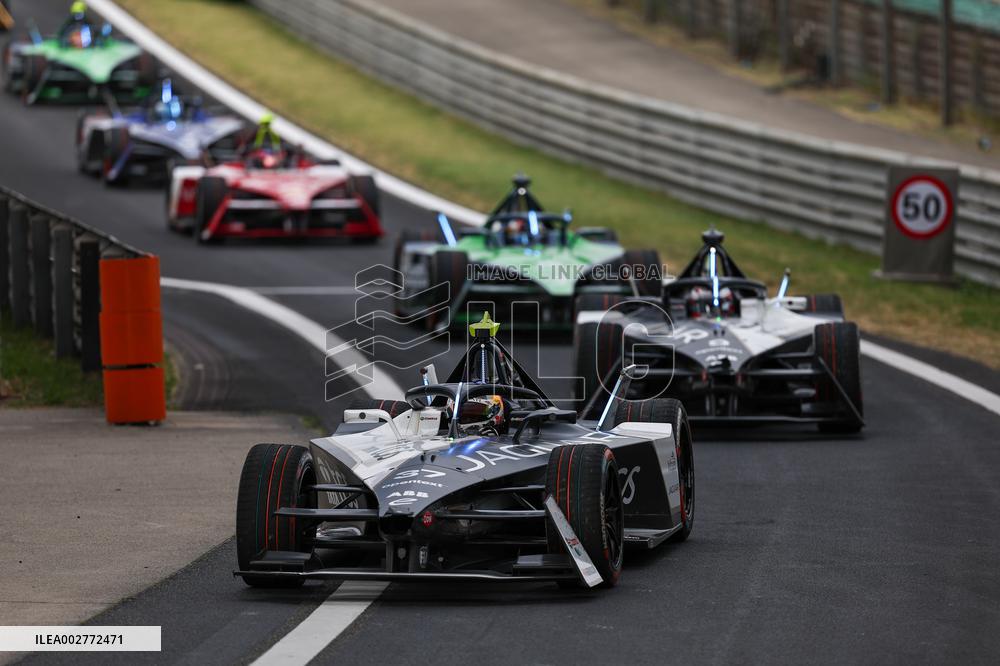 (SP)CHINA-SHANGHAI-FORMULA E-WORLD CHAMPIONSHIP-SHANGHAI E-PRIX(CN)