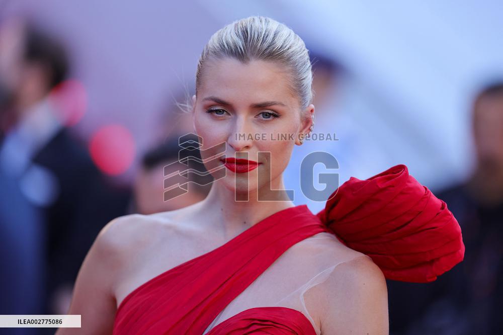 Cannes - Closing Ceremony Red Carpet