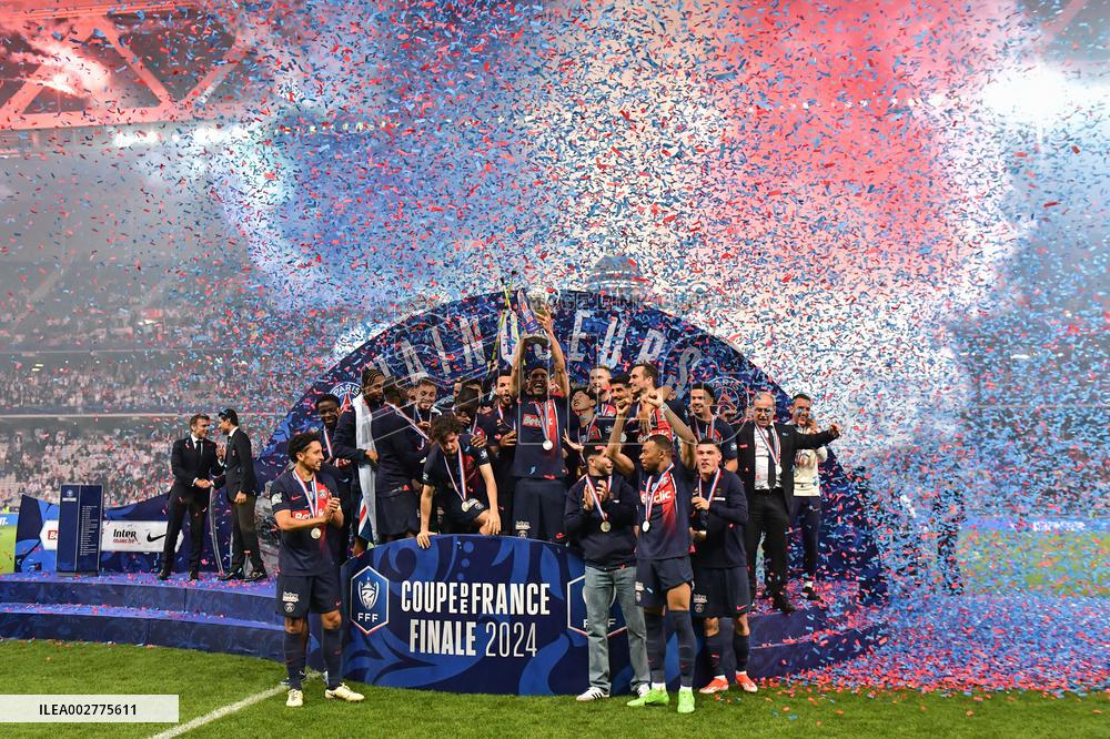 Paris Saint-Germain celebrates the 2023-2024 French Cup championship trophy ceremony in Lille FA