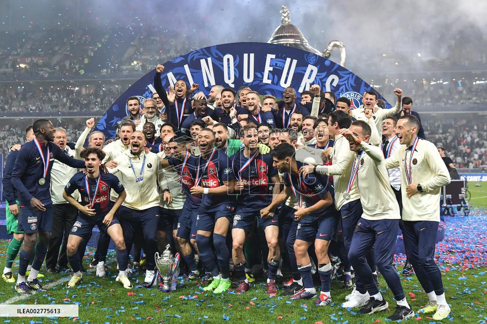 Paris Saint-Germain celebrates the 2023-2024 French Cup championship trophy ceremony in Lille FA