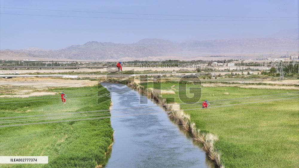 West-east Power Transmission Network Construction in Korla