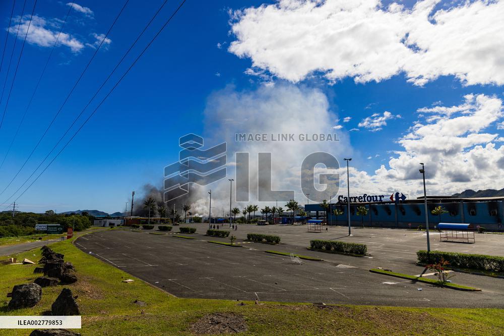 Situation In New Caledonia on the 11th day of the state of emergency