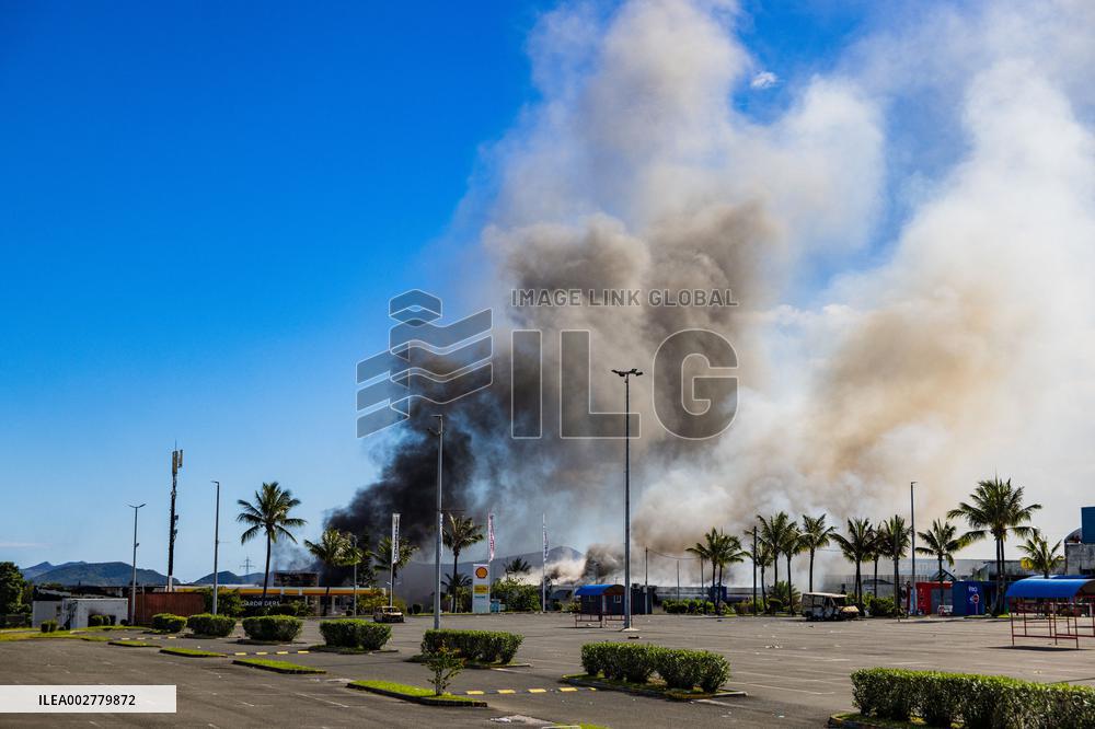 Situation In New Caledonia on the 11th day of the state of emergency