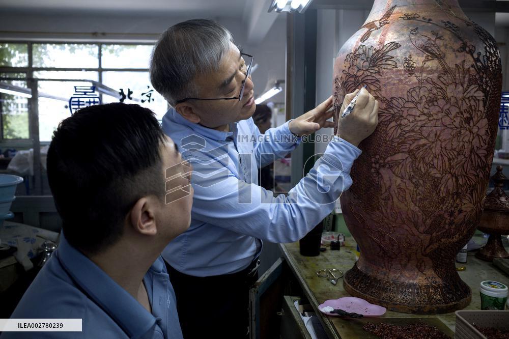 (MASTER OF CRAFTS) CHINA-BEIJING-JINGTAILAN-INHERITOR-STUDIO (CN)