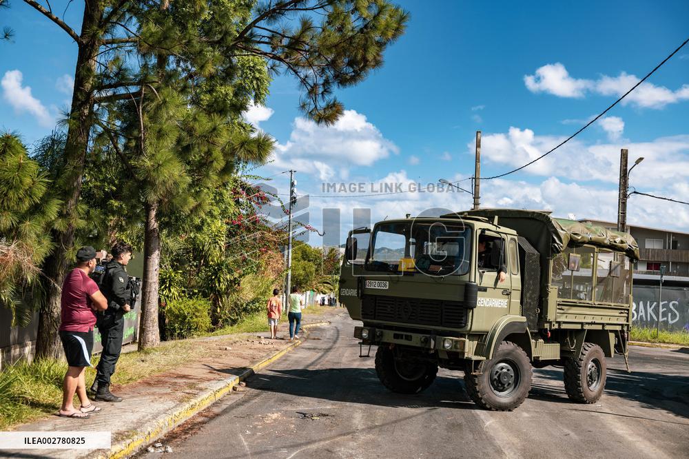 Situation In New Caledonia on the 10th day of the state of emergency