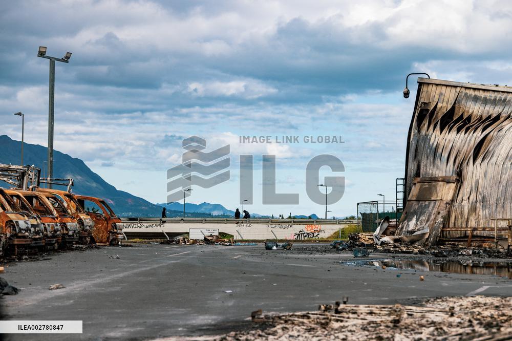 Situation In New Caledonia on the 10th day of the state of emergency
