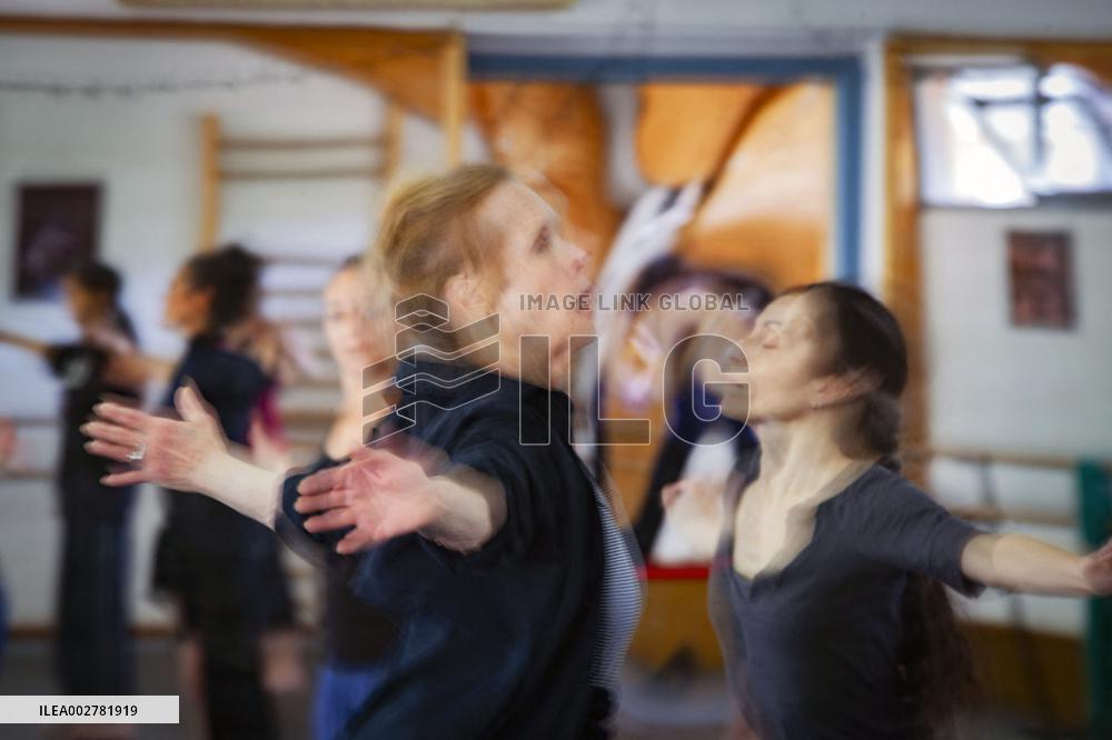 Masterclass by Carolyn Carlson - Briancon