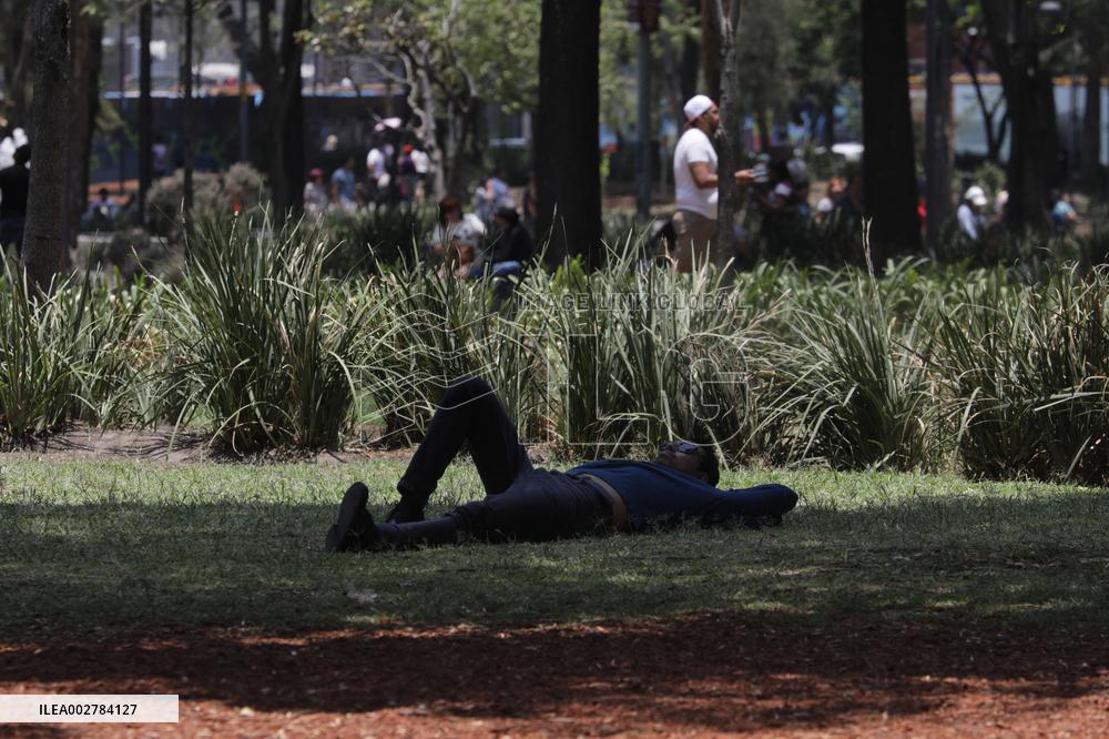 Heat Dome Has Already Killed Dozens Of People - Mexico