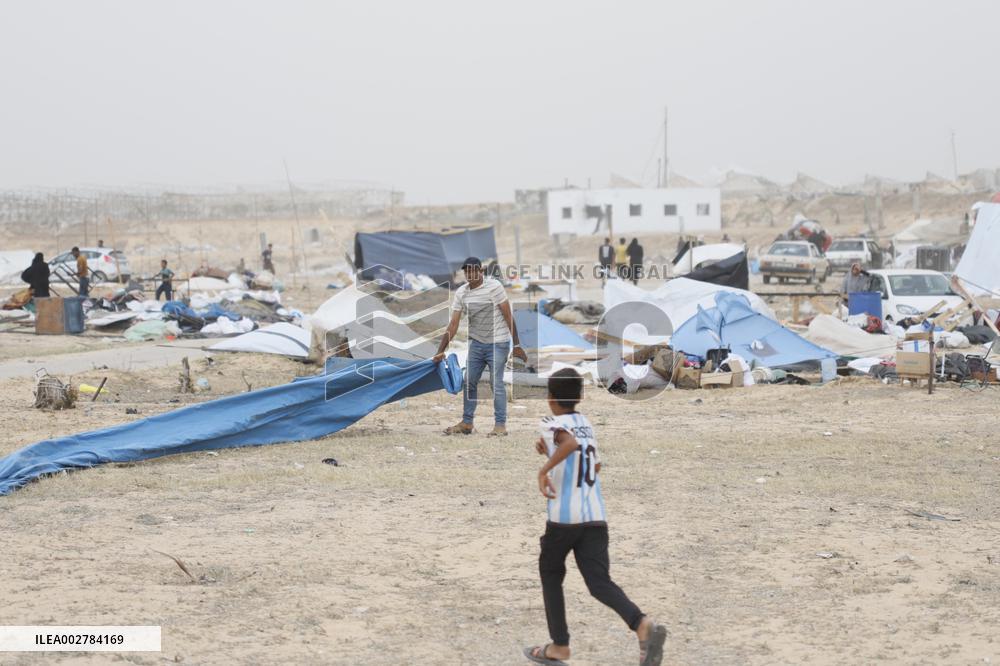 Tent Compound In Khan Yunis - Southern Gaza