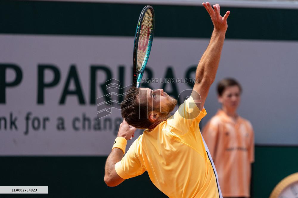 French Open - Hugo Gaston v Ben Shelton