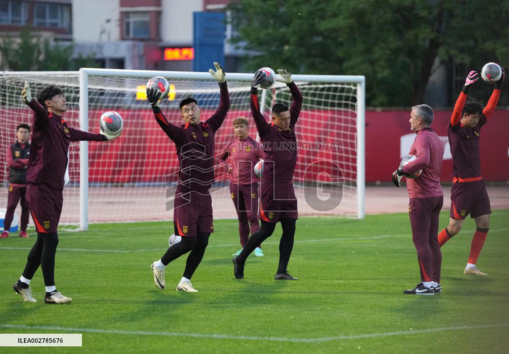 (SP)CHINA-SHENYANG-FOOTBALL-CHINESE NATIONAL TEAM-TRAINING (CN)