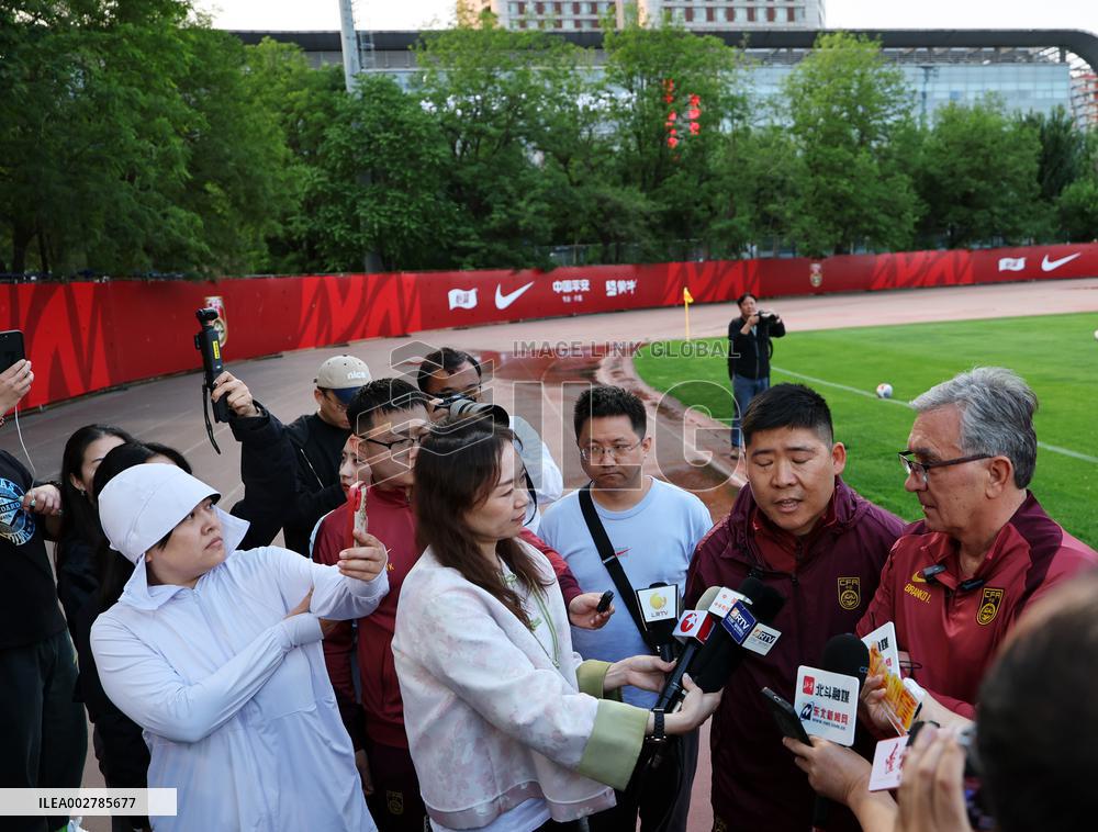 (SP)CHINA-SHENYANG-FOOTBALL-CHINESE NATIONAL TEAM-TRAINING (CN)