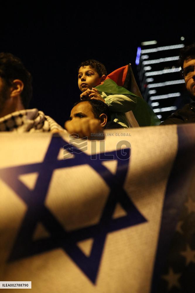 Thousands Demonstrate After Deadly Rafah Strike - Istanbul