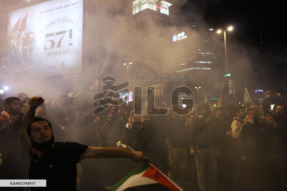 Thousands Demonstrate After Deadly Rafah Strike - Istanbul