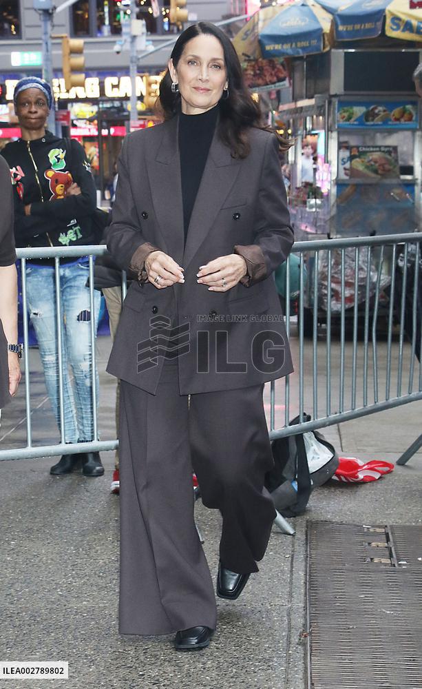 Carrie-Anne Moss At GMA - NYC