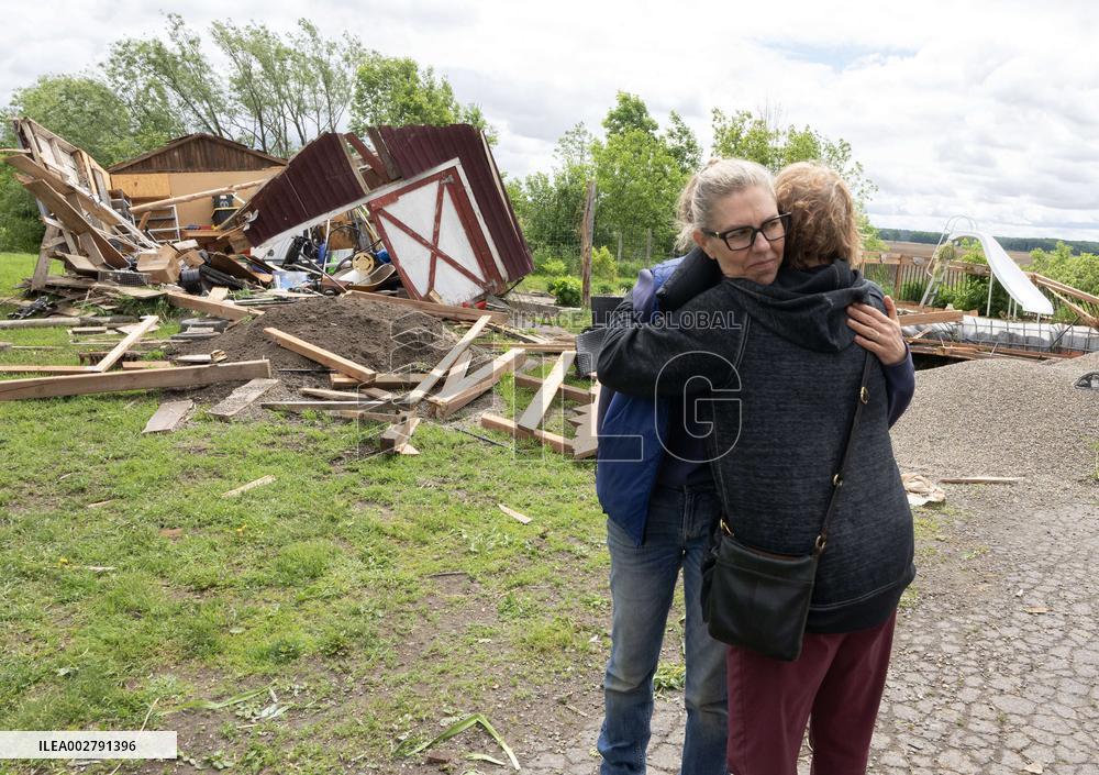 Powerful Tornado Hit Southern Quebec