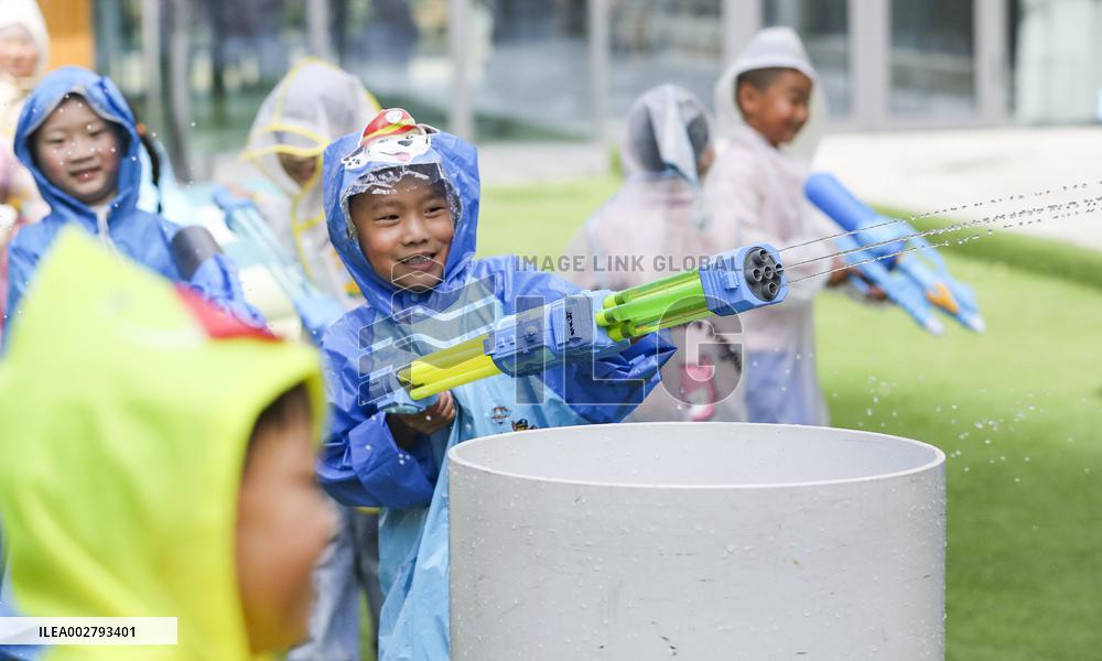 Children Celebrated International Children's Day in Huai 'an