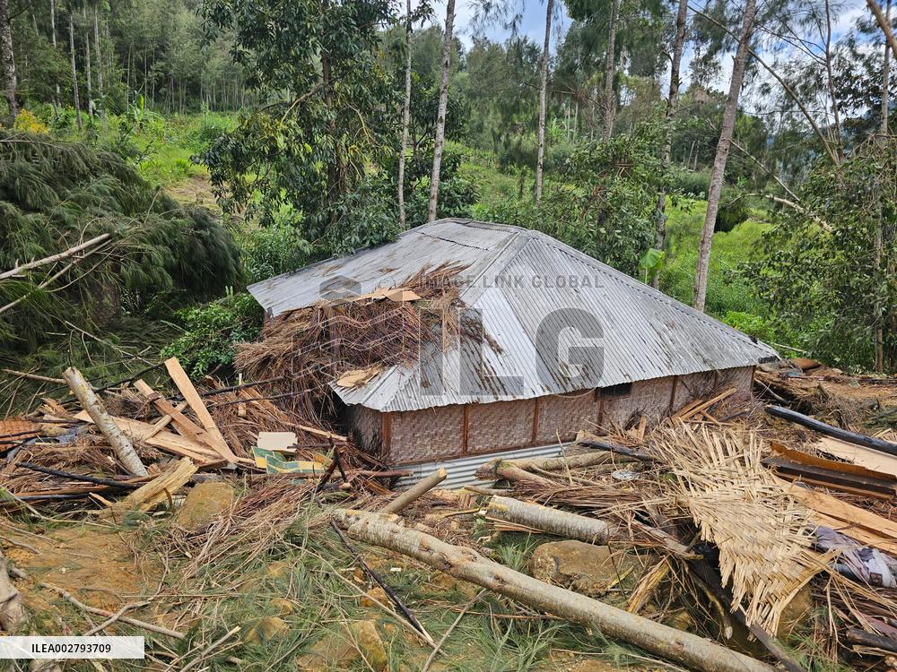 (SpotNews)PAPUA NEW GUINEA-ENGA-LANDSLIDE-AFTERMATH