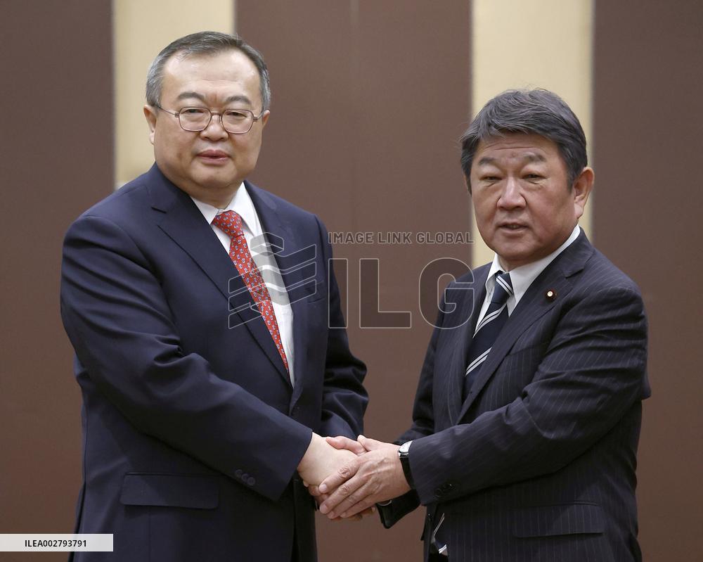 Chinese senior official in Japan