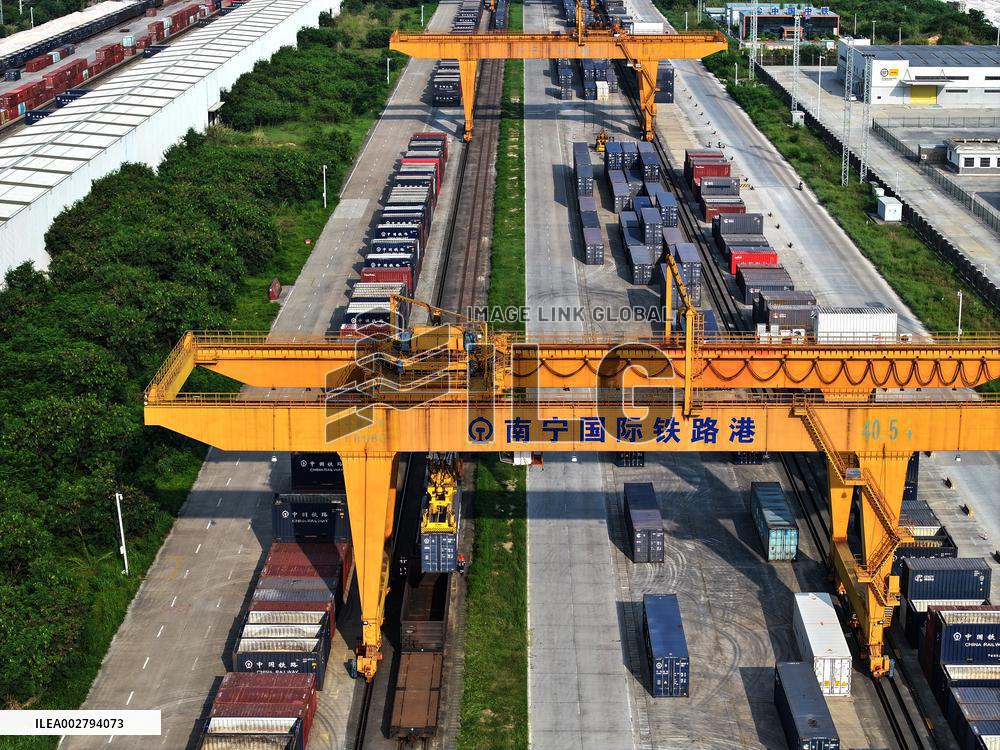 (EnchantingGuangxi)CHINA-GUANGXI-LAND-SEA-TRADE CORRIDOR (CN)