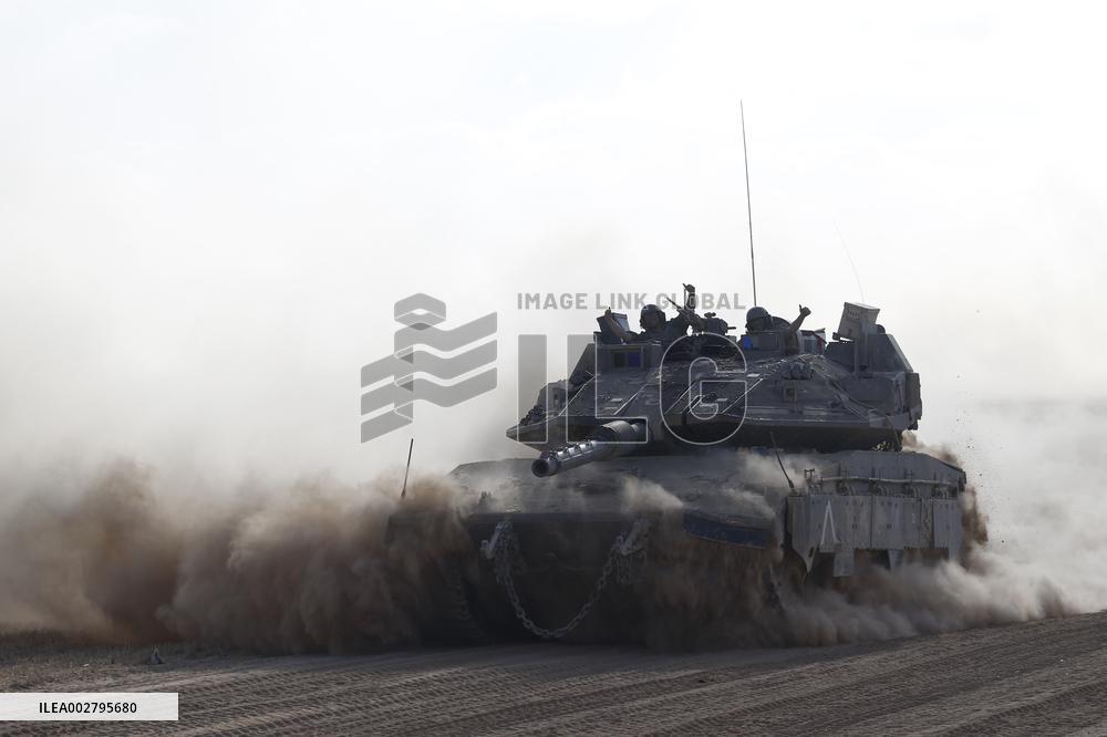 ISRAEL-GAZA-BORDER-TROOPS