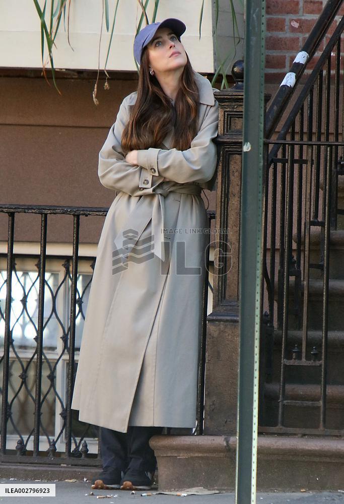 Dakota Johnson On Set - NYC