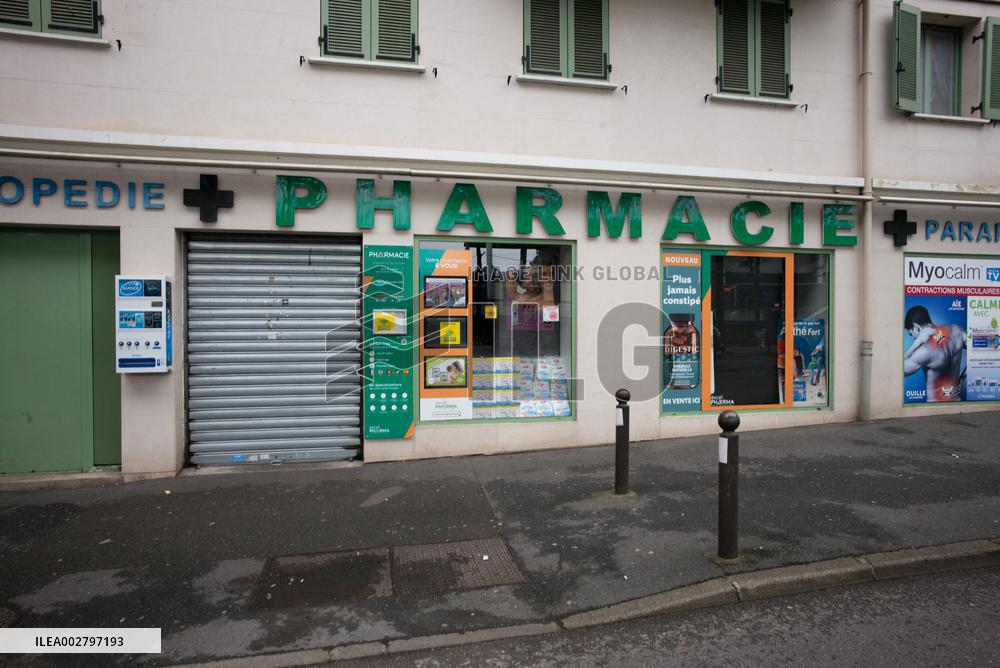 Pharmacists Strike Over Pay And Drug Shortages - Paris