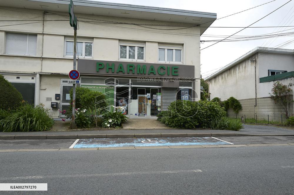 Pharmacists Strike Over Pay And Drug Shortages - Essonne