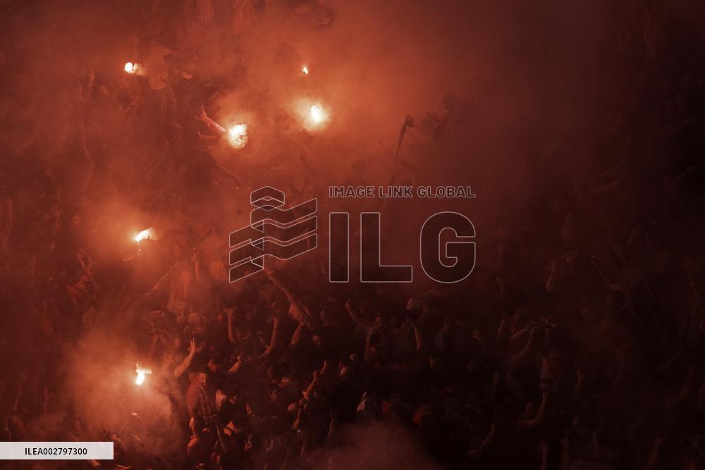 (SP)GREECE-ATHENS-FOOTBALL-CONFERENCE LEAGUE FINAL-FANS