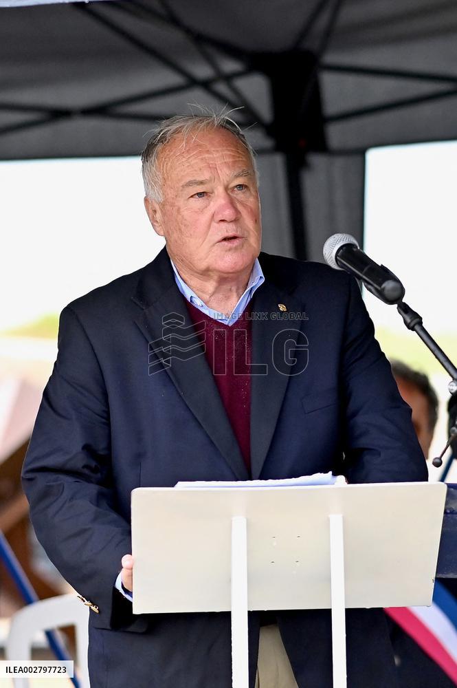 Navy Seals Memorial Inauguration - Saint-Laurent-Sur-Mer
