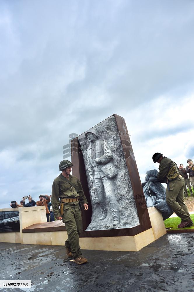 Navy Seals Memorial Inauguration - Saint-Laurent-Sur-Mer