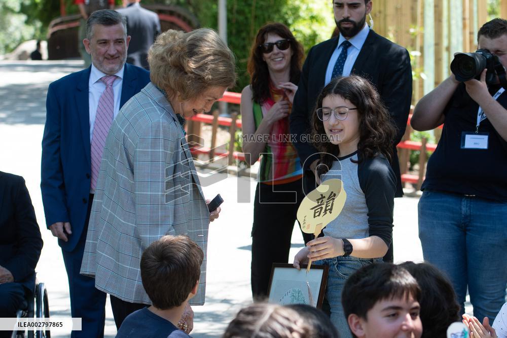 Queen Sofia Attends Presentation Of Two New Pandas At Zoo - Madrid