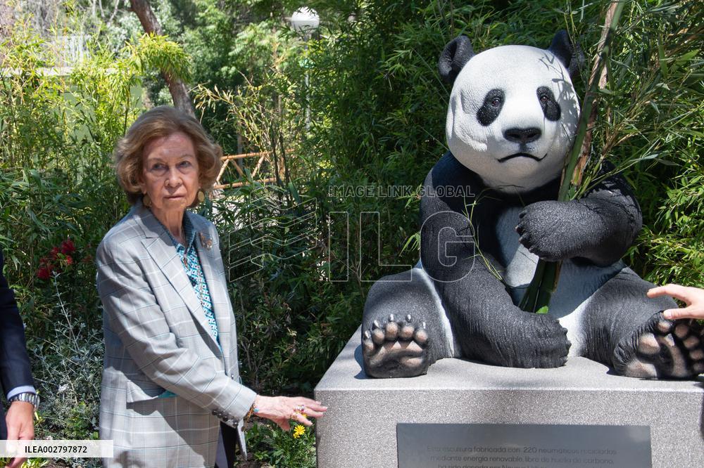 Queen Sofia Attends Presentation Of Two New Pandas At Zoo - Madrid