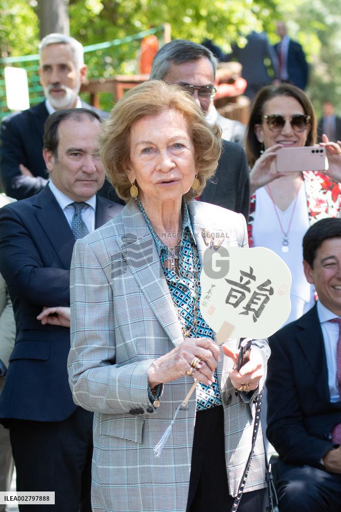 Queen Sofia Attends Presentation Of Two New Pandas At Zoo - Madrid