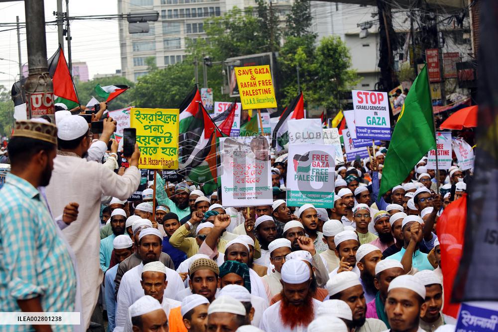 Islamists Rally For Palestine - Dhaka