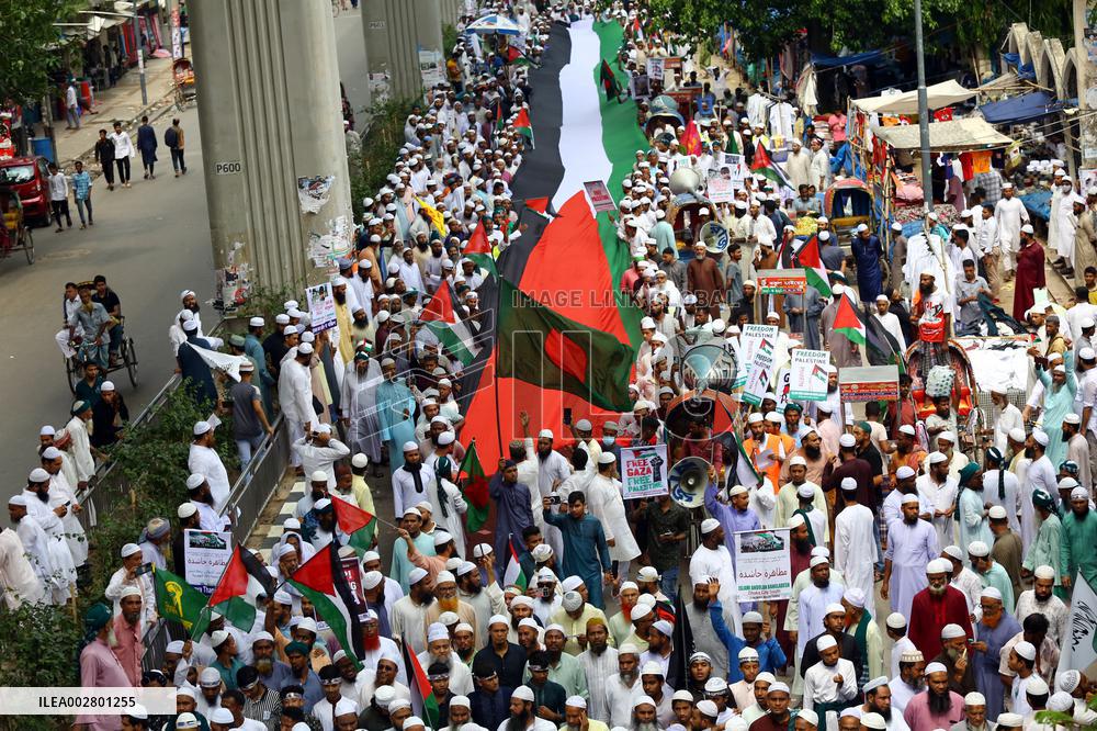 Islamists Rally For Palestine - Dhaka