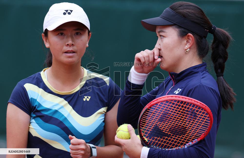 (SP)FRANCE-PARIS-TENNIS-FRENCH OPEN-WOMEN'S DOUBLES