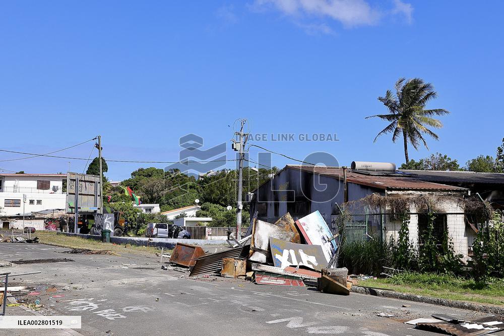 New Caledonia Situation - Clean up operation in the Riviere Salee District - Noumea