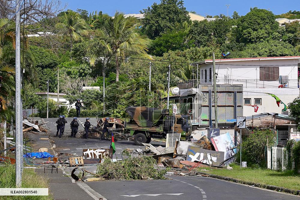 New Caledonia Situation - Clean up operation in the Riviere Salee District - Noumea