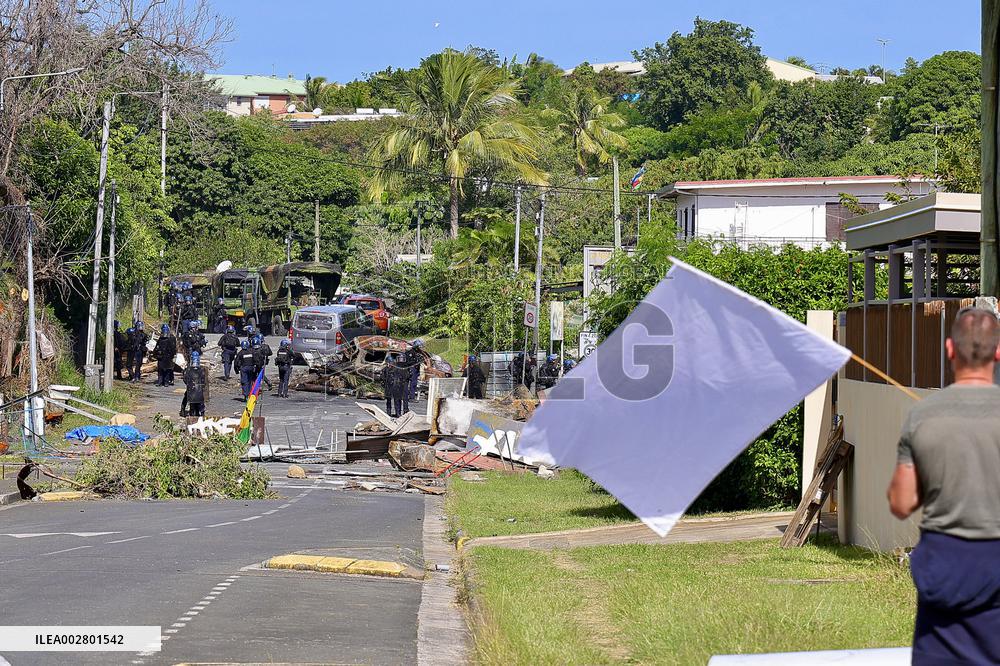New Caledonia Situation - Clean up operation in the Riviere Salee District - Noumea